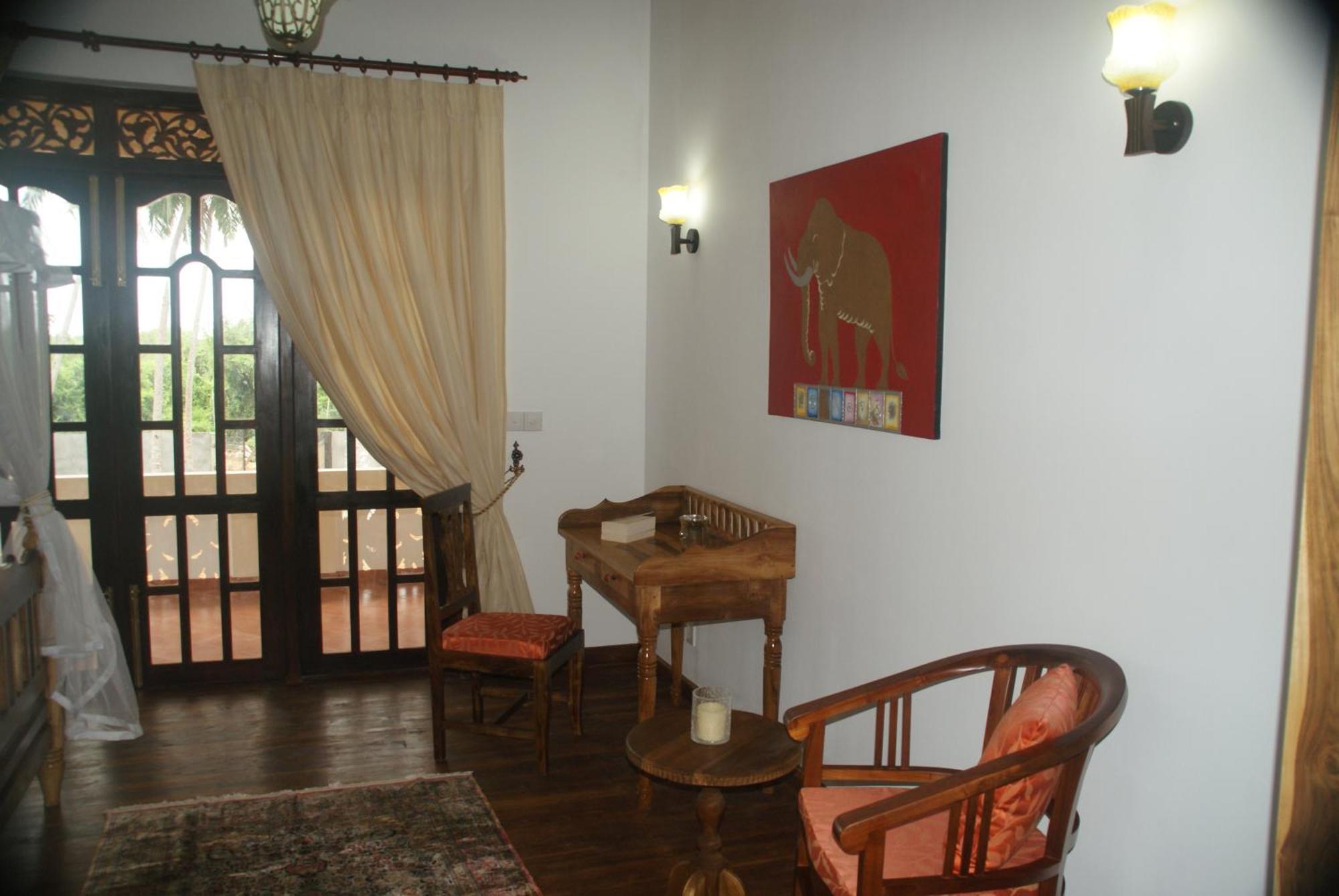 Lanka Beach Boutique Bungalows & Grand Villa Tangalle Bilik gambar